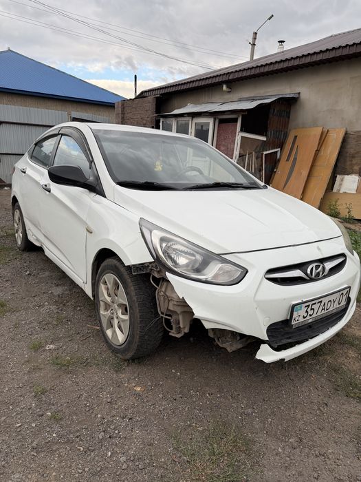 Срочно продам машину