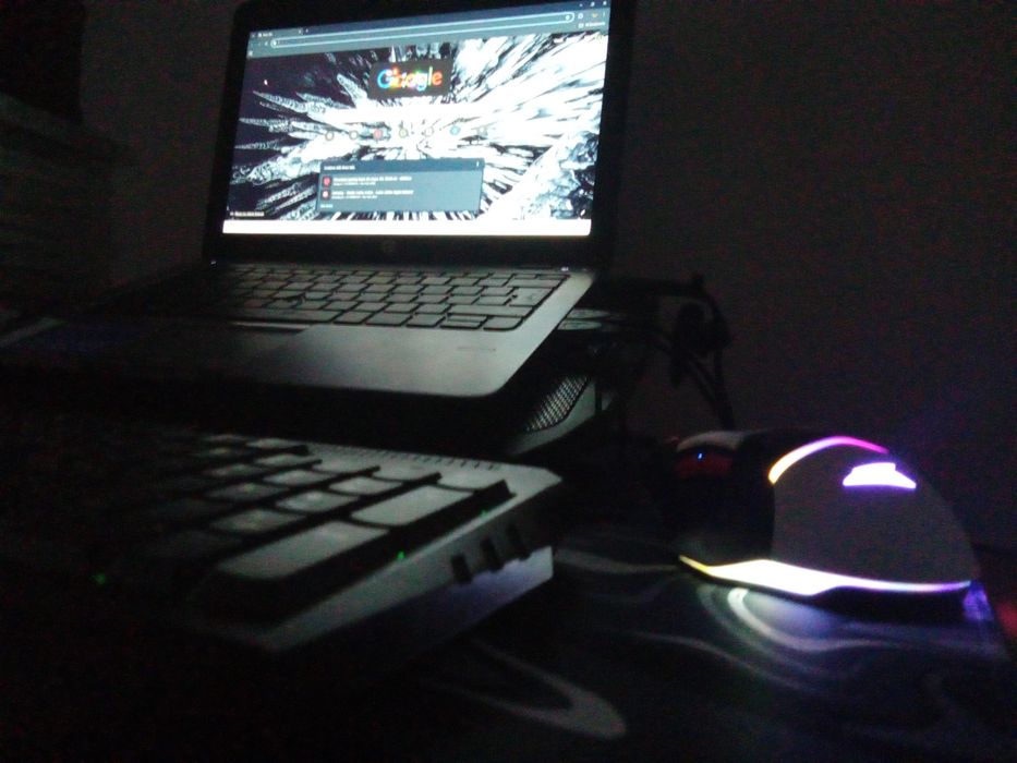 Laptop HP Elitebook 820 G1 + accesorii