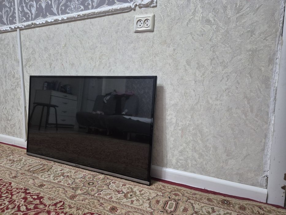 Продам телевизор Panasonic