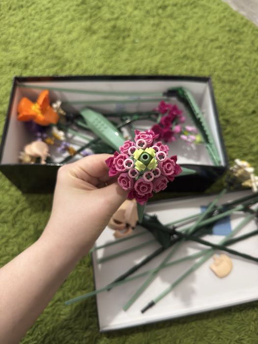 Лего Цветы 2000тг