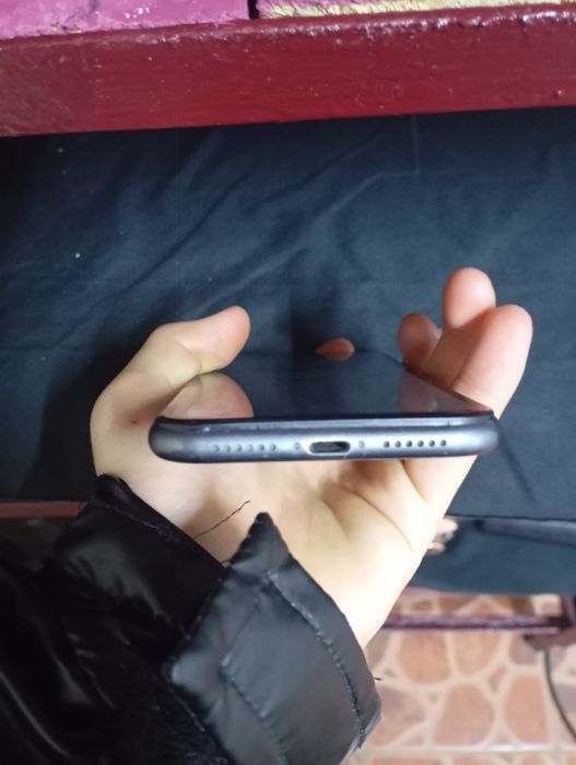 Айфон 11 сатылады