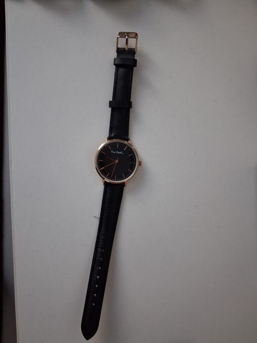 Vand Ceas Pierre Cardin  Nou fara Eticheta Dama