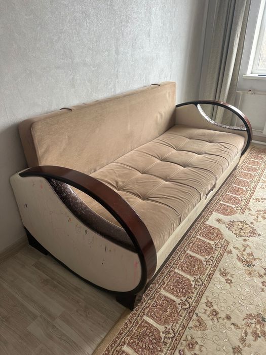 Продаю диван Б/у