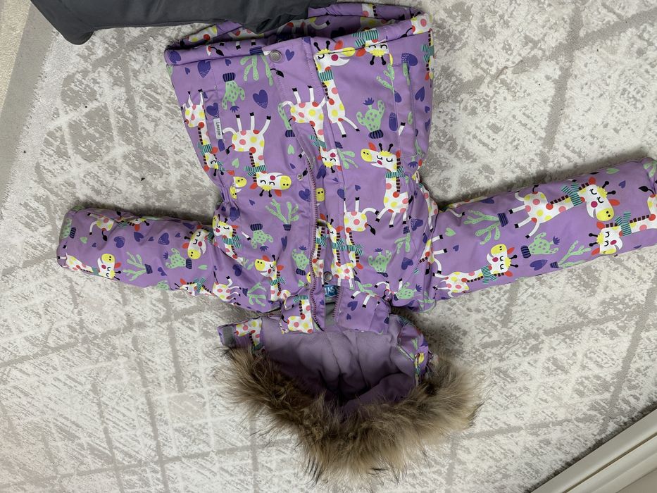 Продам куртку для довочки