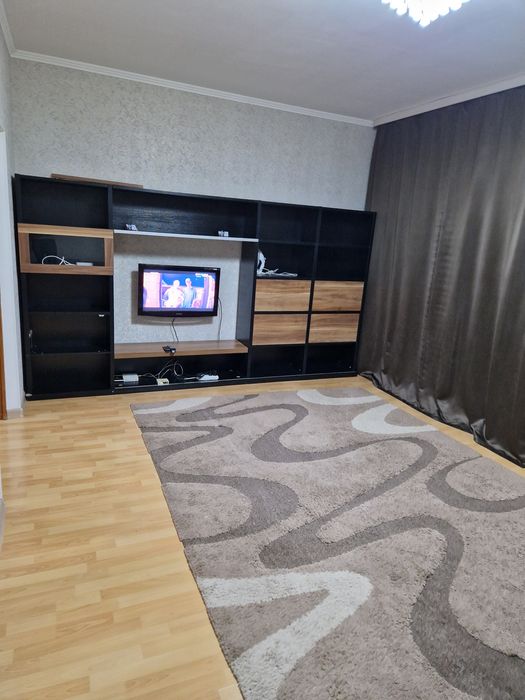 Квартира часы,ночь,сутки.