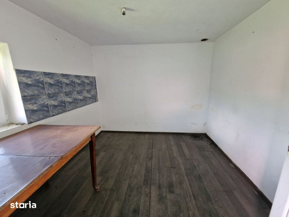 Casa caramida 4 camere + anexe - Calinesti  - Vranesti, Arges