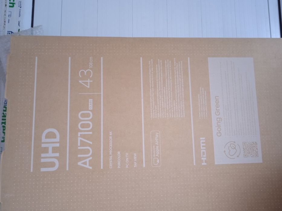 Срочно продам смарт тв