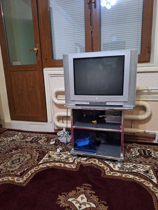 Lg televizor sotiladi