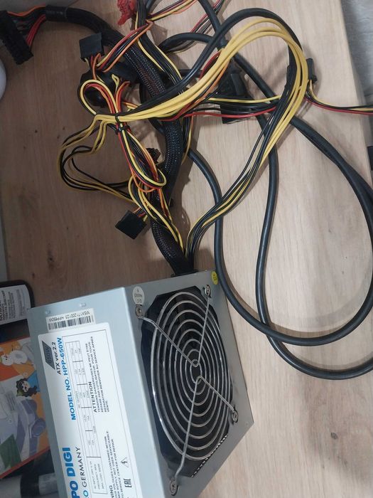 Продам блок питания для компьютера