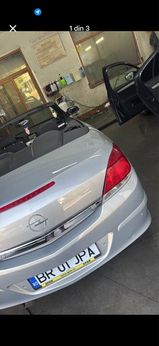 Opel astra h twintop