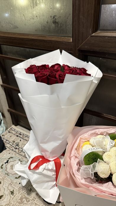 Цветы букеты 6000 срочно