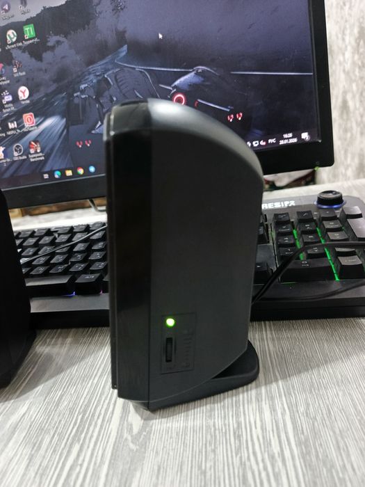 Kompyuter uchun kalonka va naushnik sotiladi