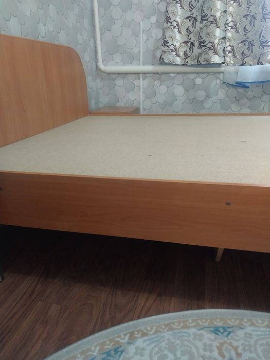 Кровать двуспальная