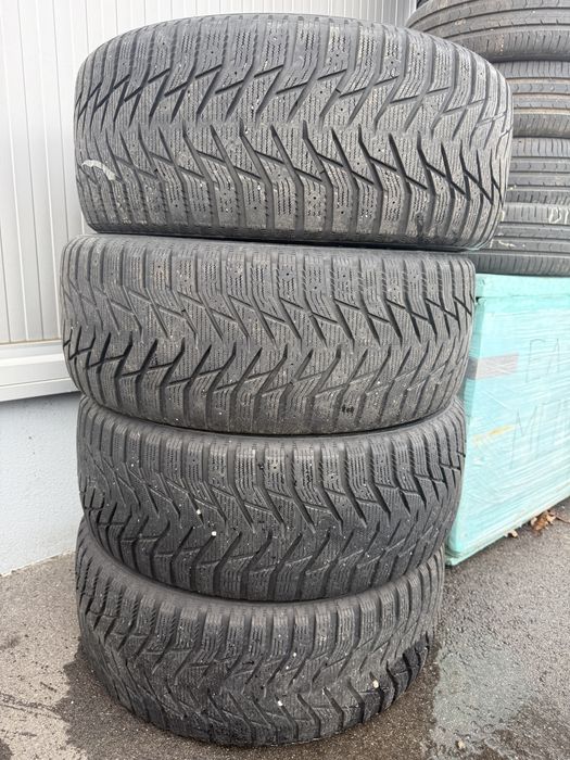 Зимни гуми 255/55/18