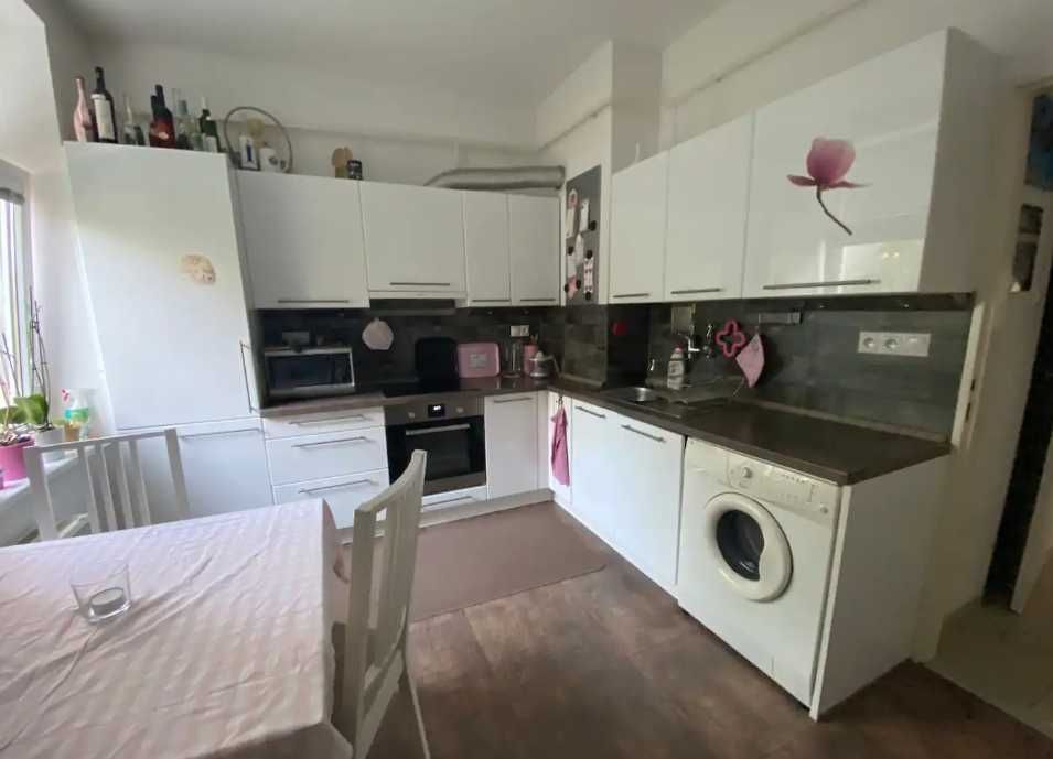 Дава се под наем Едностаен апартамент в Пловдив, Остромила - 45 кв.м за 190 € - Снимка #1