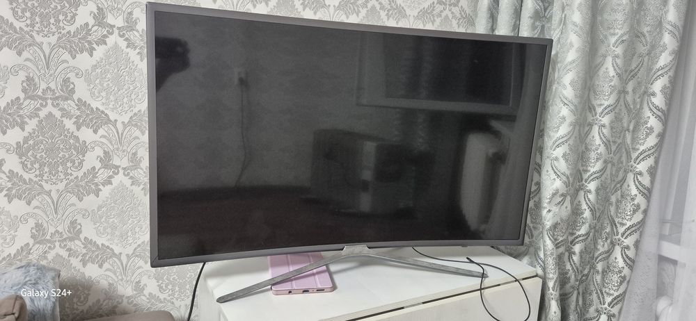 Телевизор Samsung