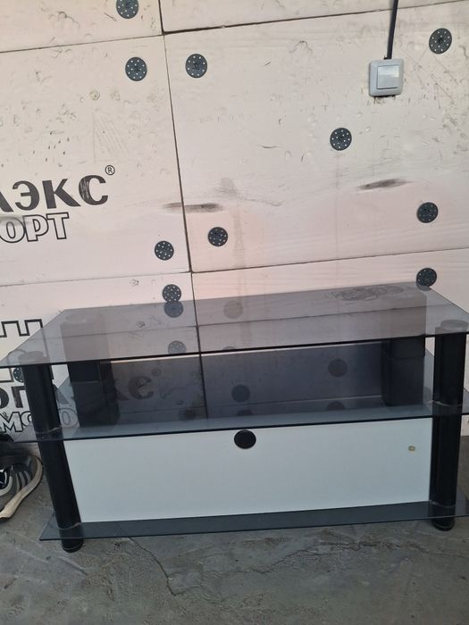 Подставка под телевизор