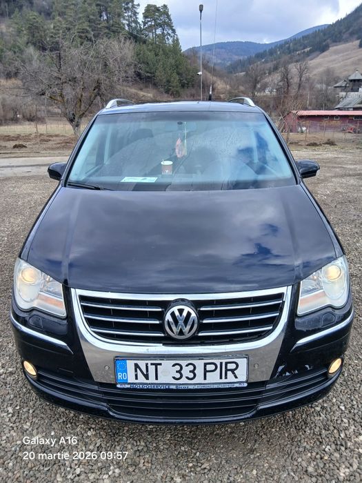 Dezmembrez  VW  Touran 2008  BMN 170cp