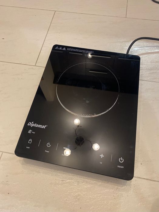 Продавам керамичен котлон