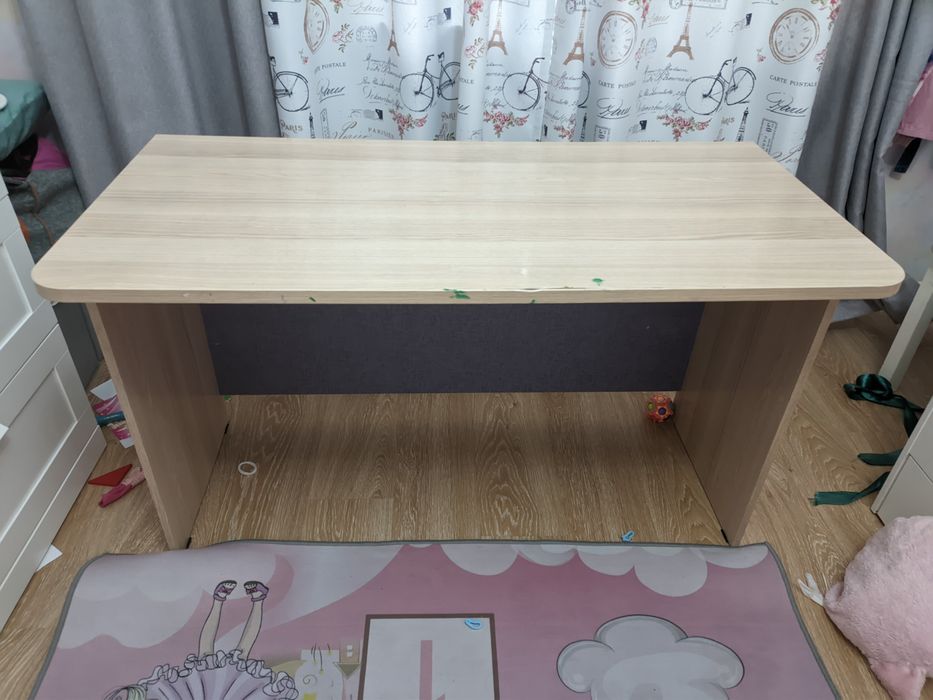 Продаем спальный гарнитур в детскую