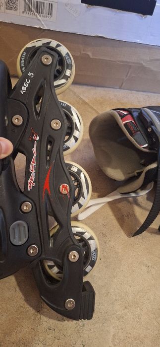 Ролери , ролкови кънки