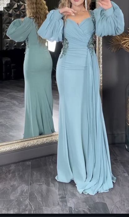 Продаются платья