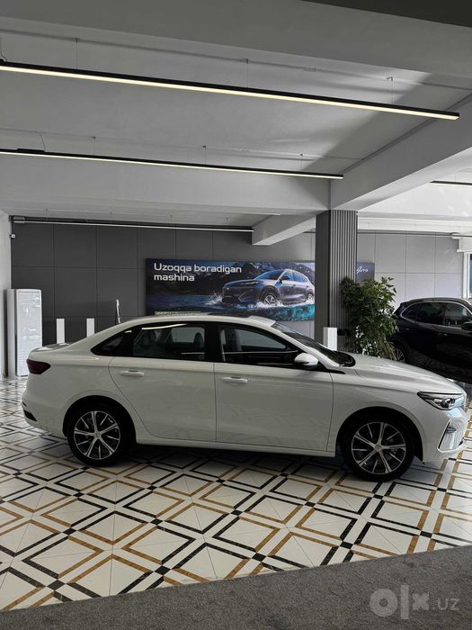 Geely Emgrand Sedan