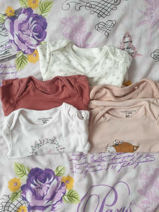 Vand set body bebe marimea 80