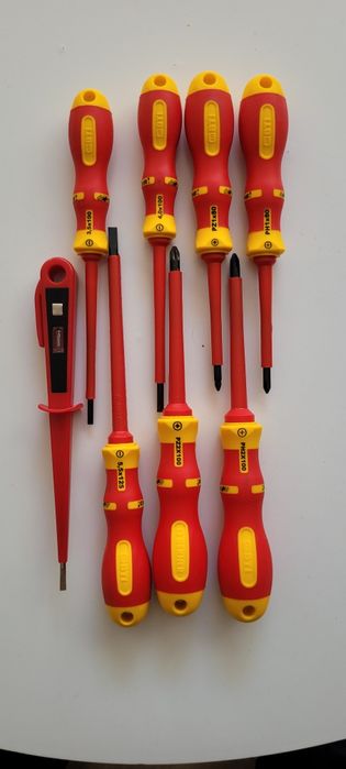 Cleste  Nws biti bosch, set surubelnite BTI