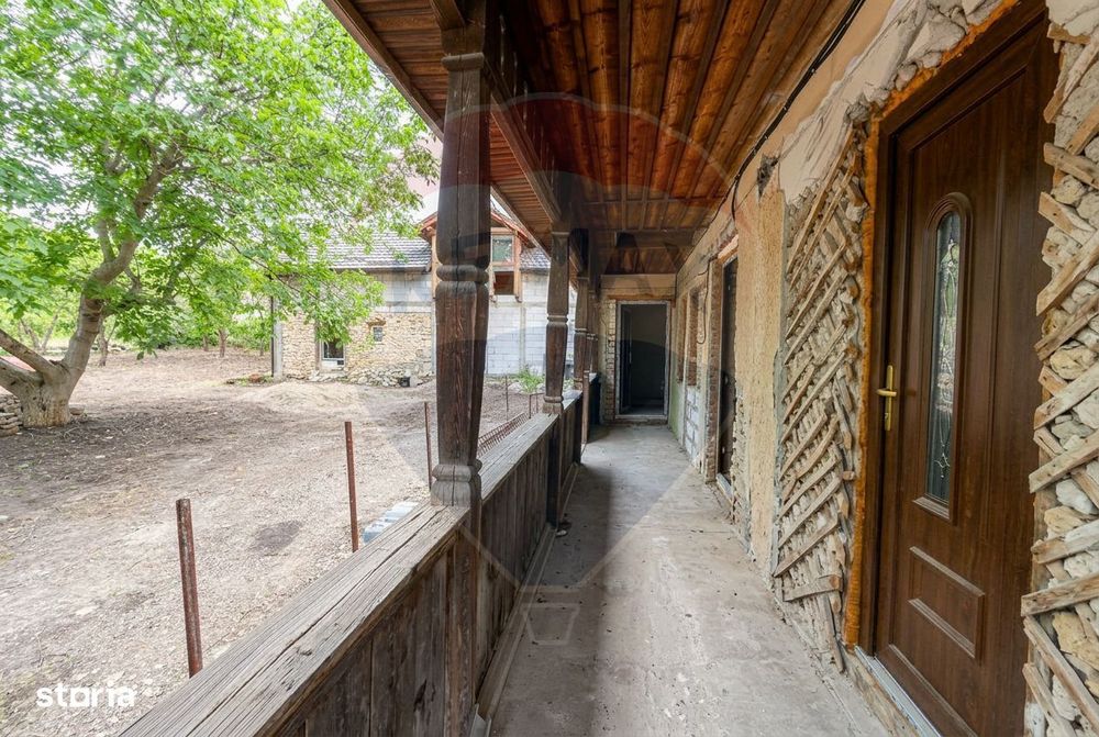 Casă de vânzare | Moldovenesti | Renovare necesară