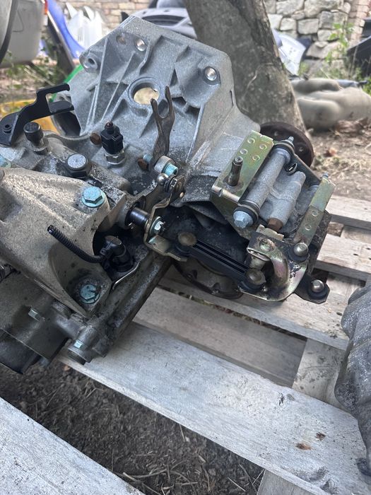 Скоростна кутия Сеат леон 1.6 16V