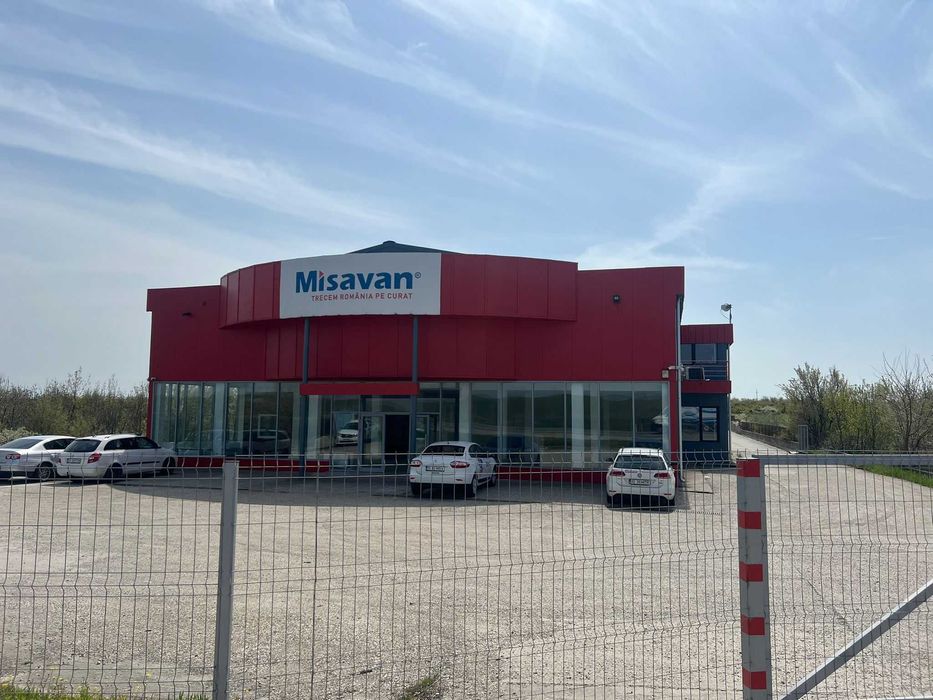Showroom si Depozit