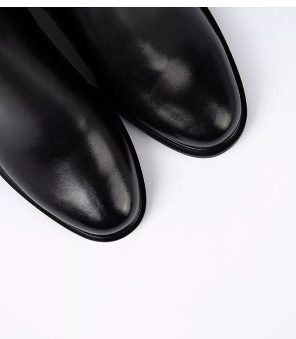 Продам ботильоны женские