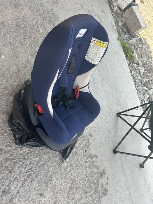 Scaun auto bleumarin