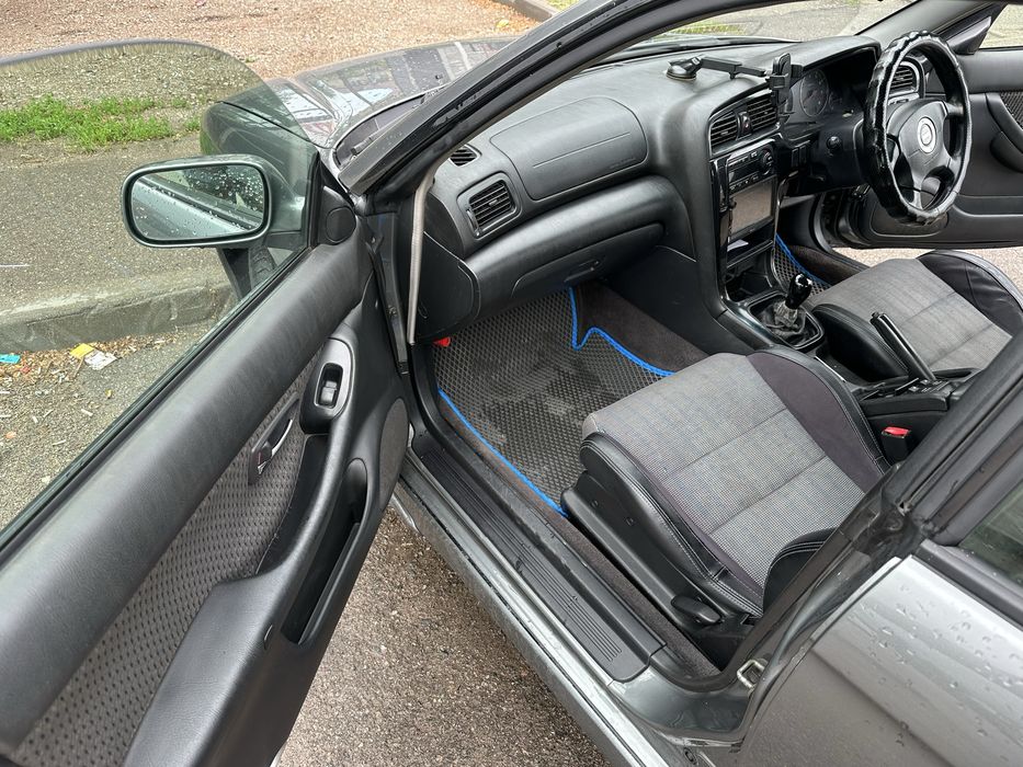 Subaru legasy 2.0