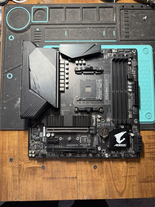 Gigabyte B550M AORUS PRO-P AM4 – Perfect funcțională
