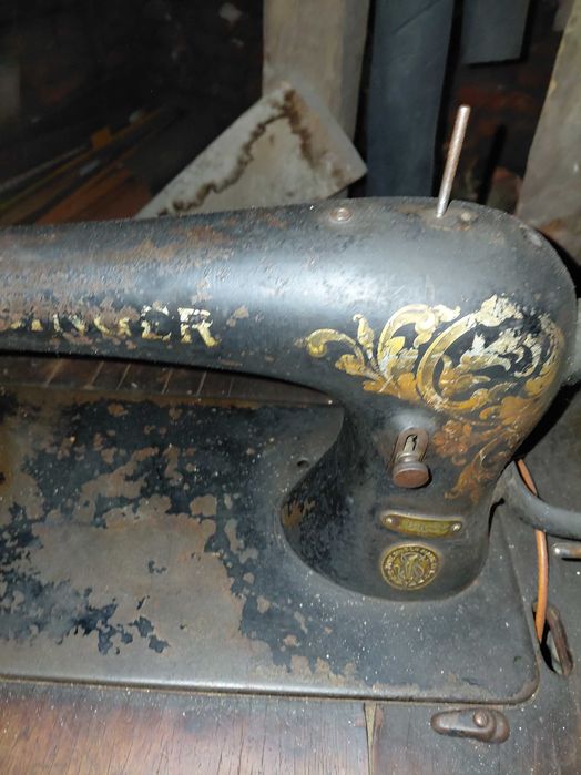 Шевна машина Singer