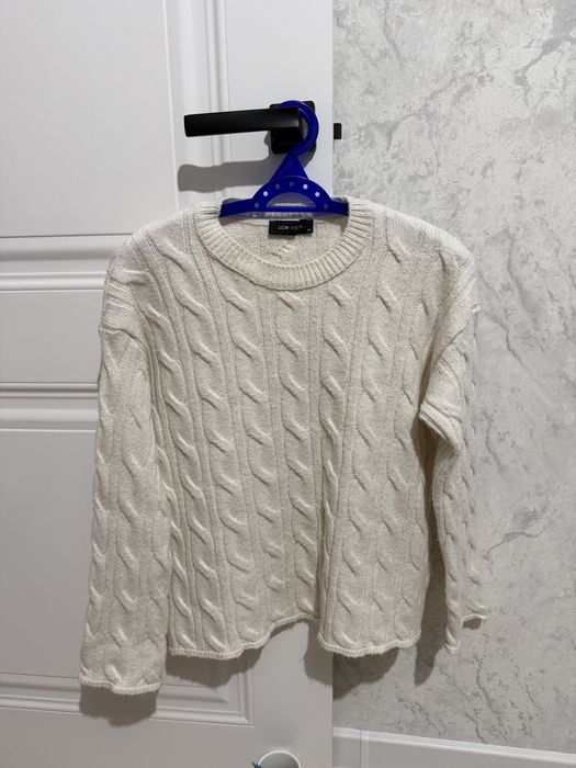 Вязанная кофта.