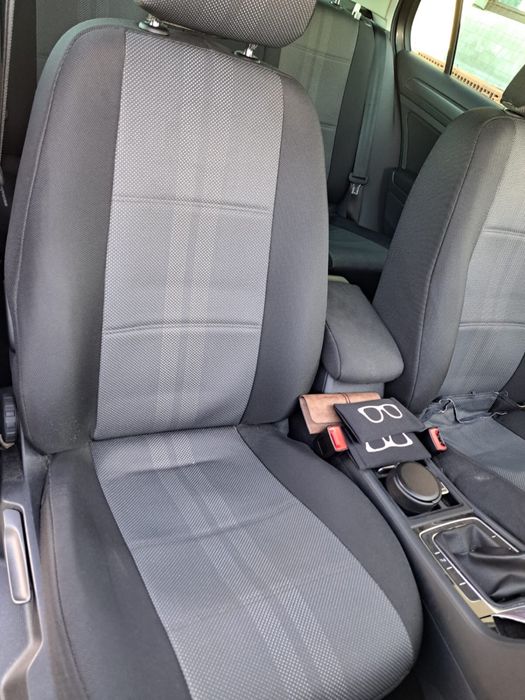 Huse Volkswagen Golf 7 – stare foarte bună / noi