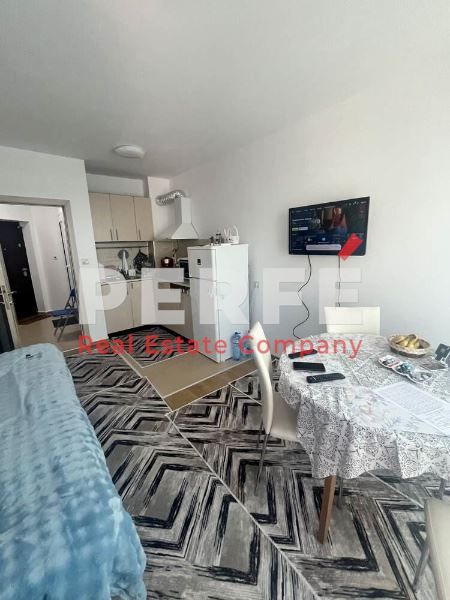 Продава се Двустаен апартамент в Поморие - 49 кв.м за 1956 €/кв.м - Снимка #2