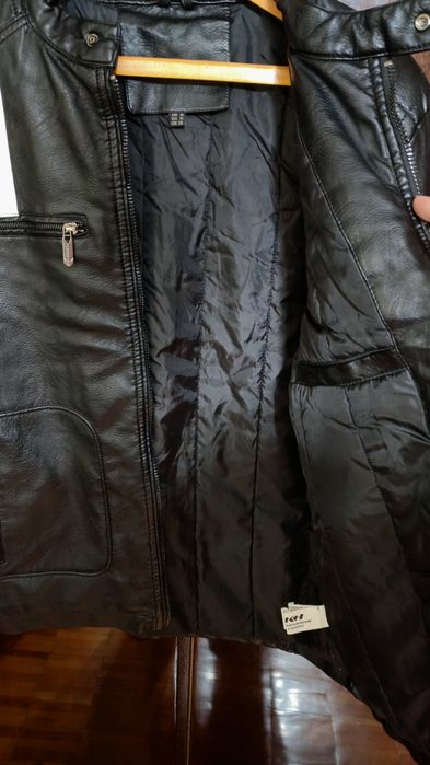 Erkaklar uchun yangi. Новая. Мужская. Чуть утеплённая.