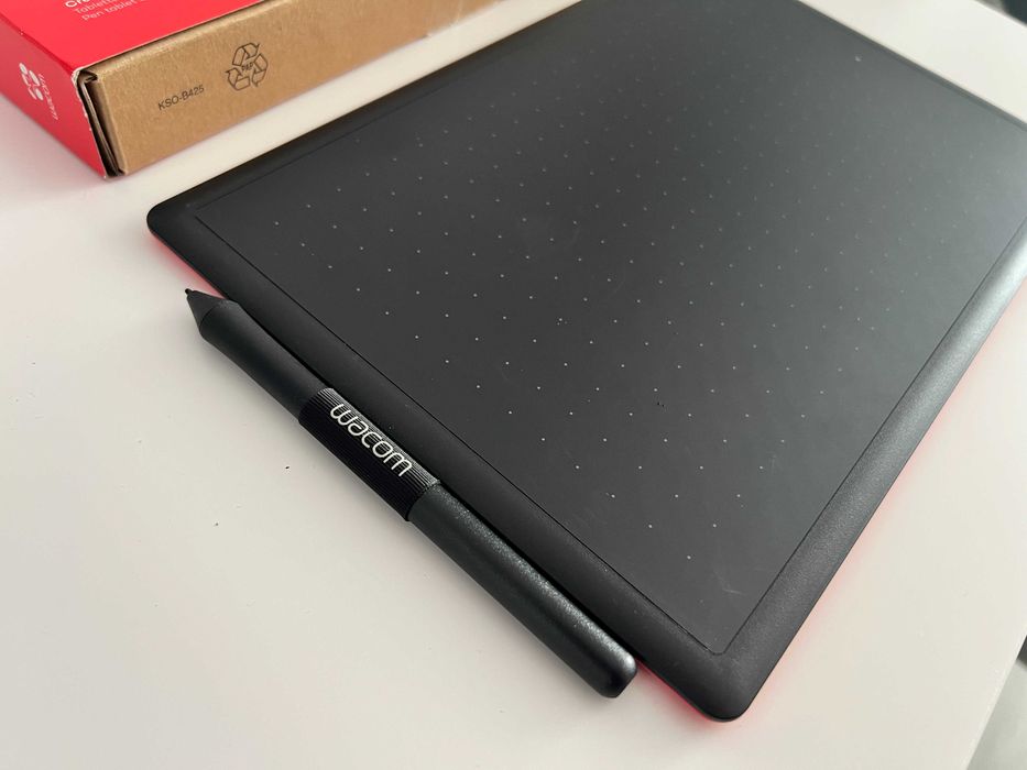 Tableta Grafica Wacom Bamboo Marimea M + Pen