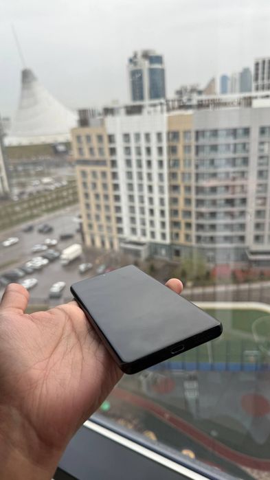 Продам смартфон Xiaomi Mi 12S Ultra