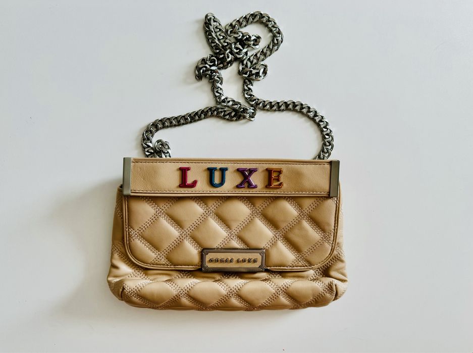 Сумка Guess Luxe