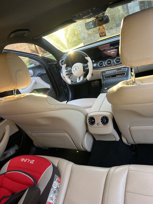 Mercedes e class, accept unele schimburi