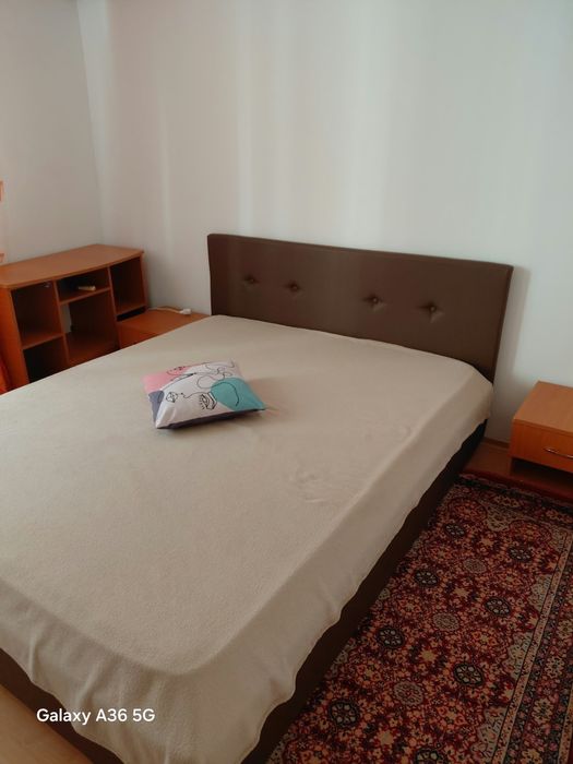Cameră de închiriat