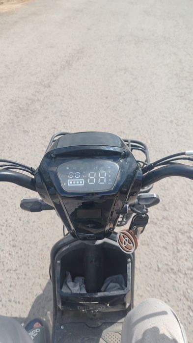 Скутер ск8 350w 48v