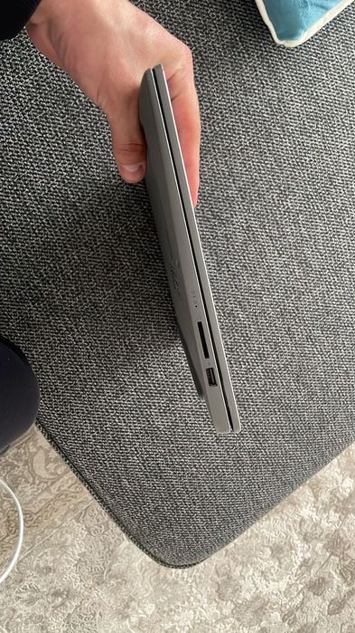 Продам ноутбук Lenovo idea pad