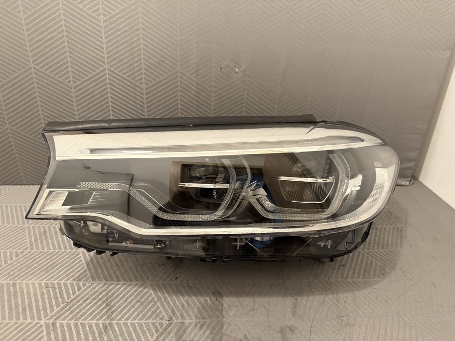 Far stanga bmw seria 5 g30 full led adaptiv