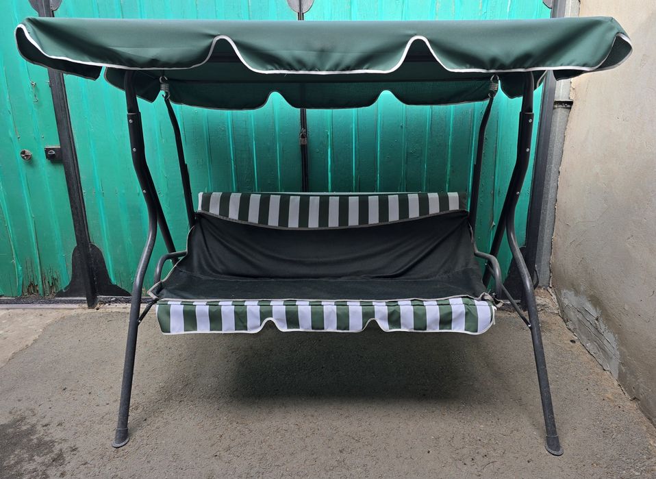 Продам садовые качели